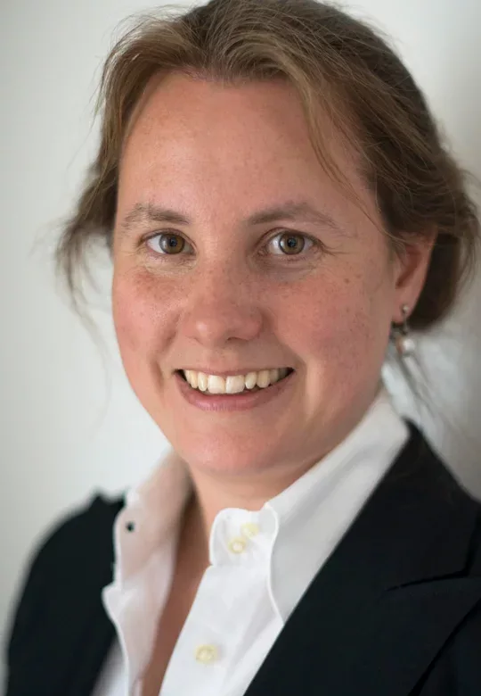 Dr. Mirjam Elbers